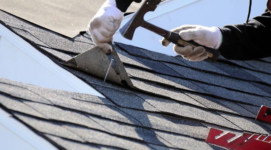 Professional residential roofers in Scottville, MI